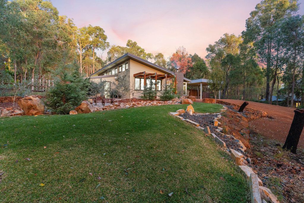 231 Heritage Drive, Roleystone WA 6111, Image 2