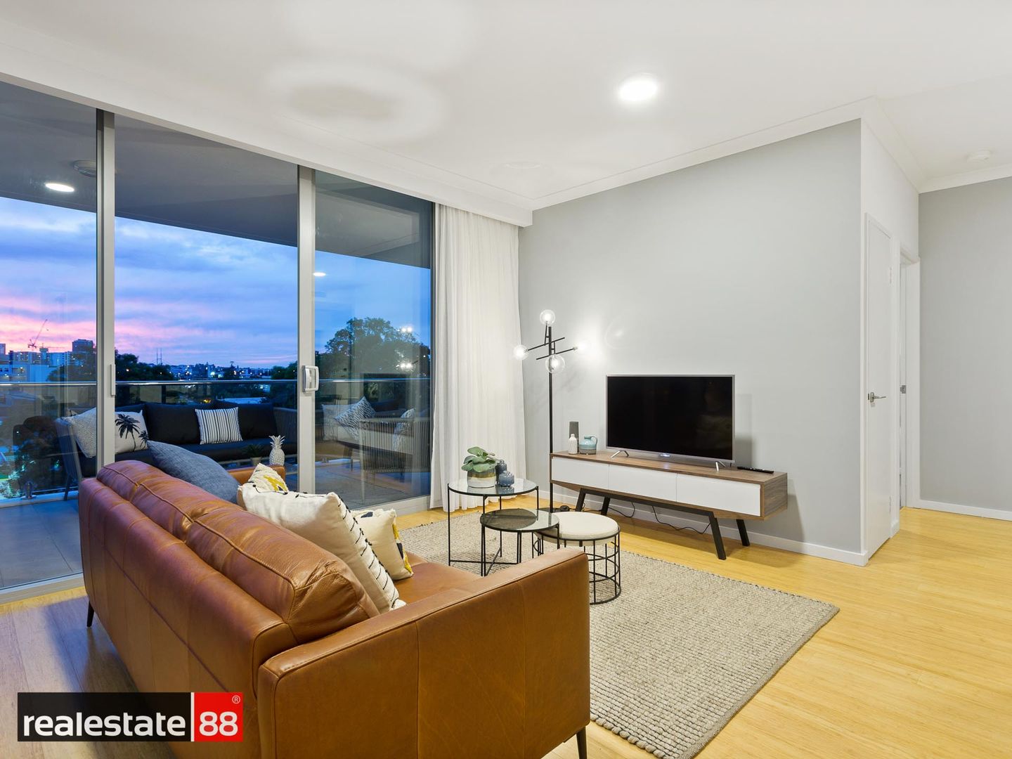 8/34 East Parade, East Perth WA 6004, Image 2