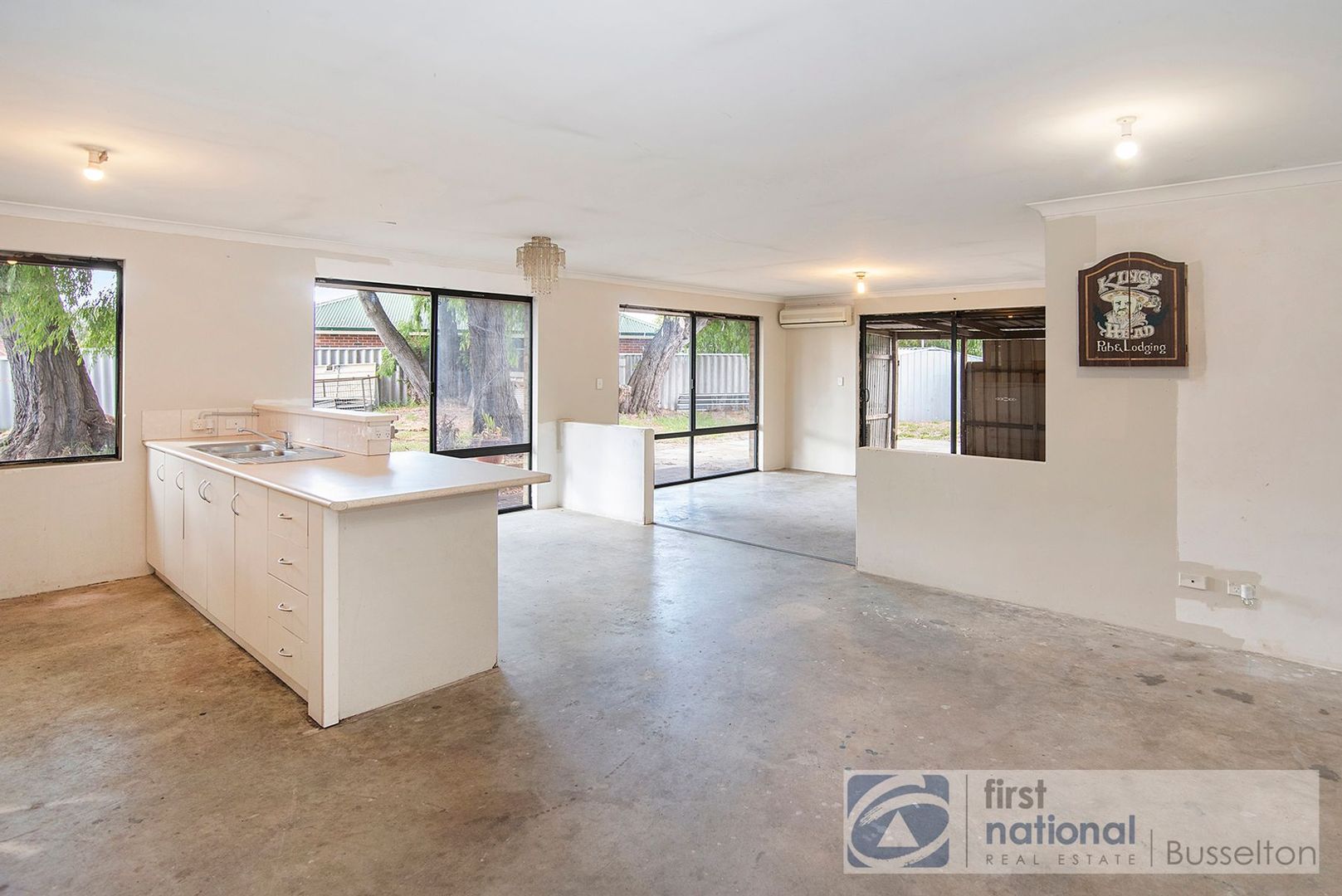 1 Lorikeet Loop, Broadwater WA 6280, Image 2