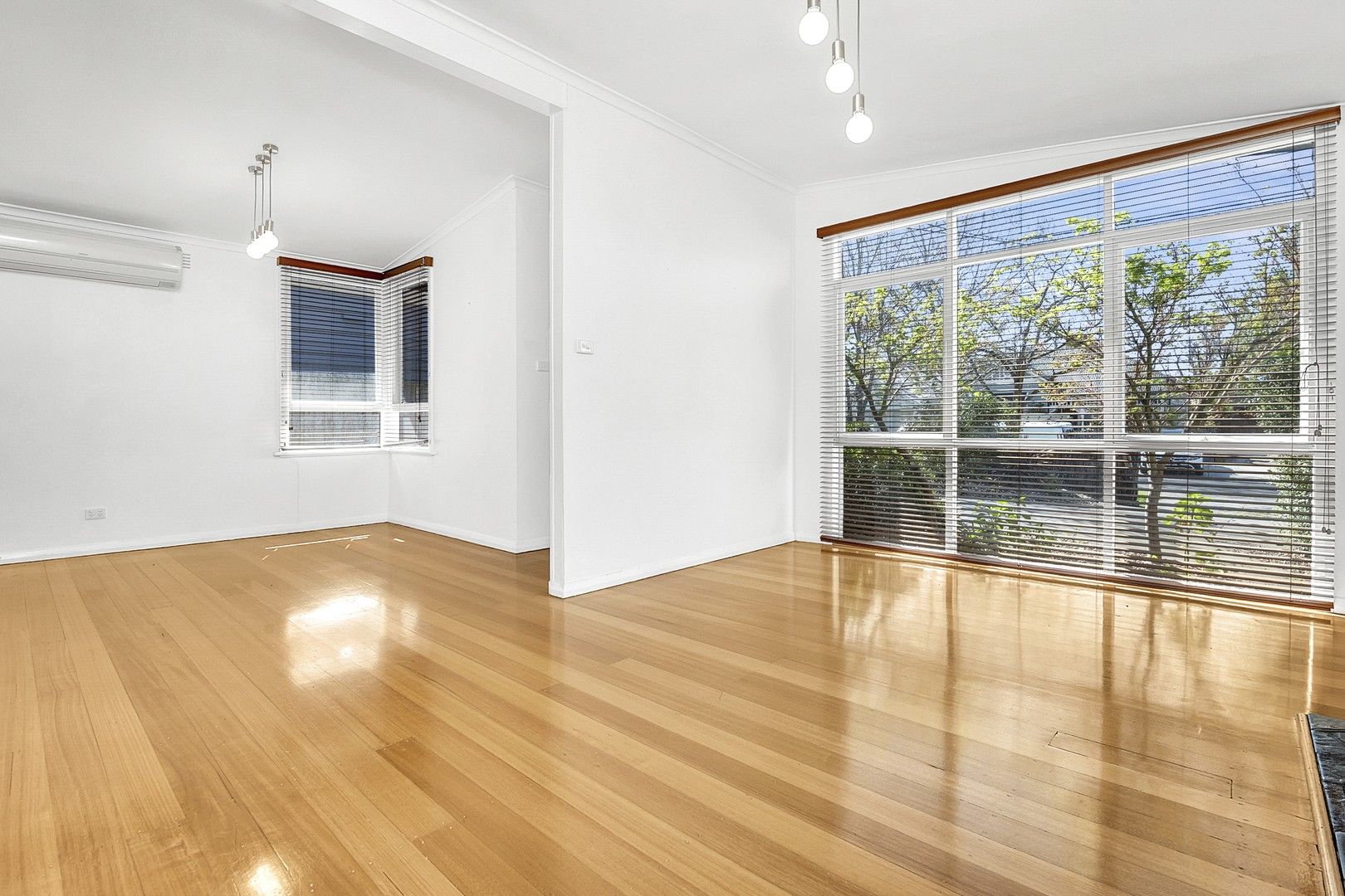 3 bedrooms House in 172 Gillies Street FAIRFIELD VIC, 3078