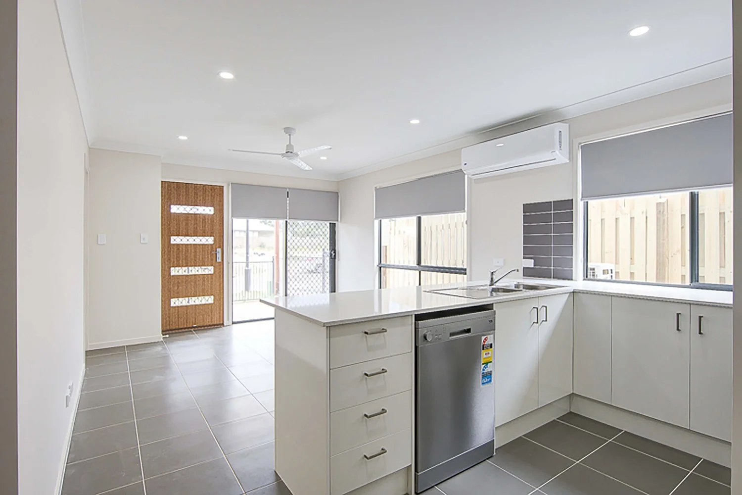 Additional image 2 of 1/50 Rosella Street, Loganlea QLD 4131