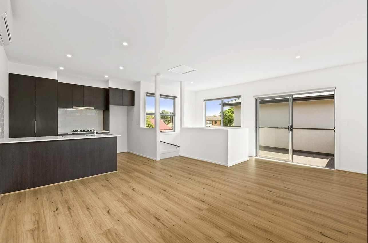 2 bedrooms Townhouse in 4/241 Heidelberg Road NORTHCOTE VIC, 3070