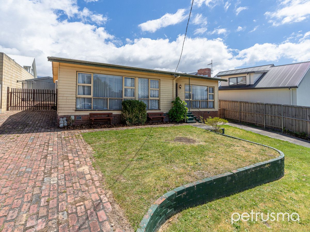 11 Maranoa Road, Kingston TAS 7050, Image 0