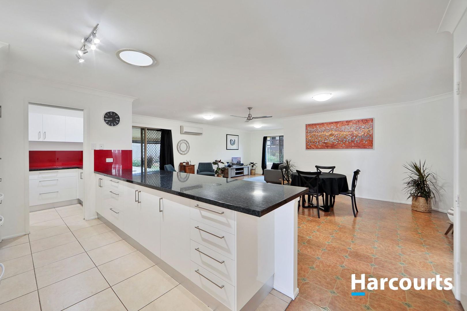 2 Canecutter Court, Childers QLD 4660, Image 1