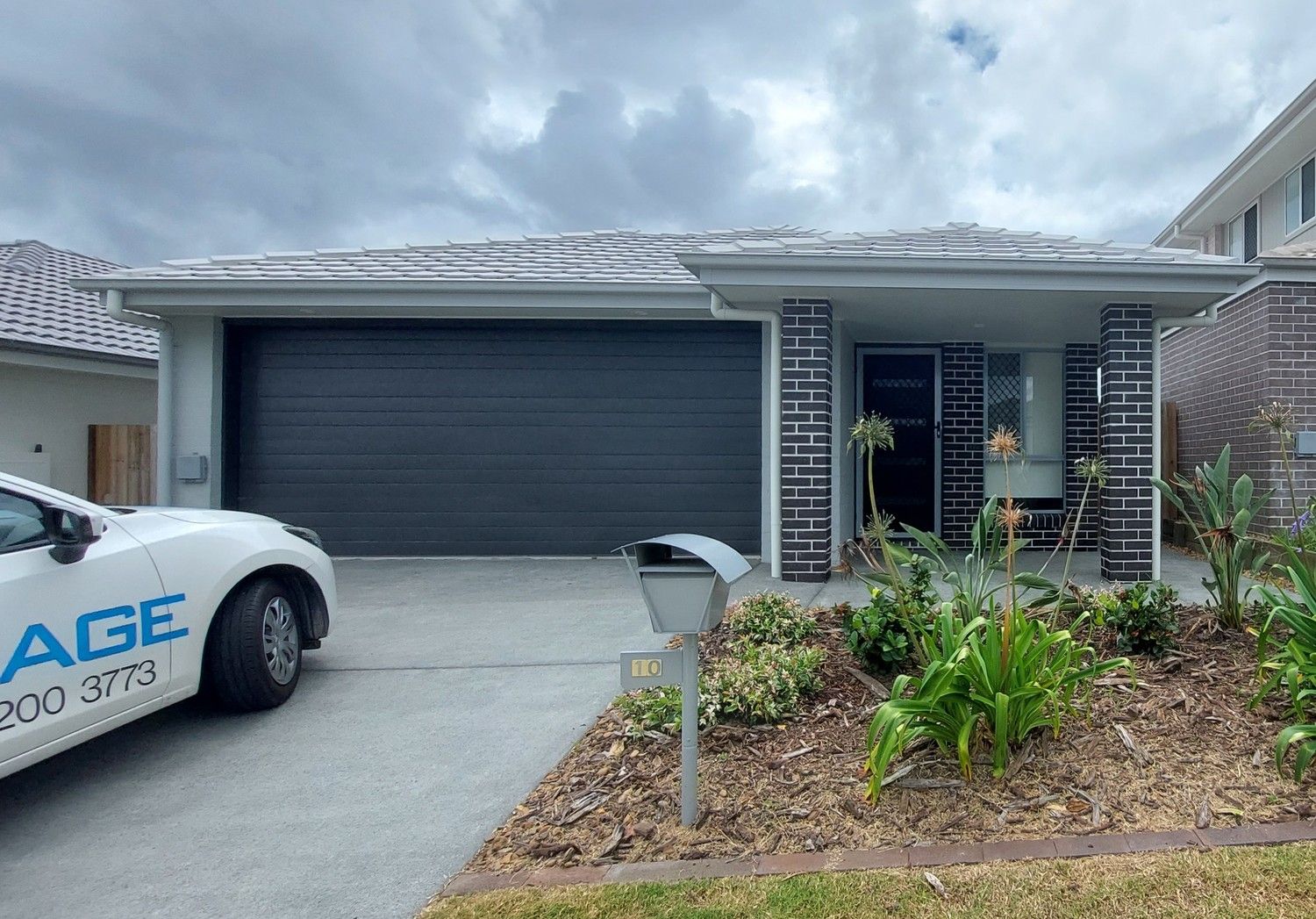 3 bedrooms House in 10 Mount Bowen Street PARK RIDGE QLD, 4125