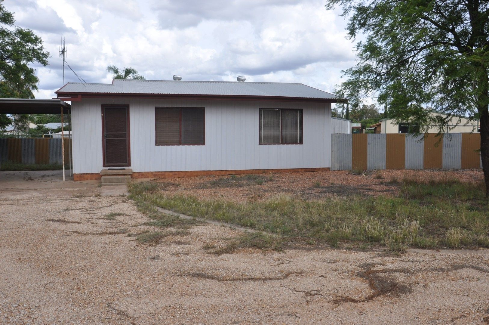 3/1214 Monaghan Street, Cobar NSW 2835 House For Rent 285 Domain