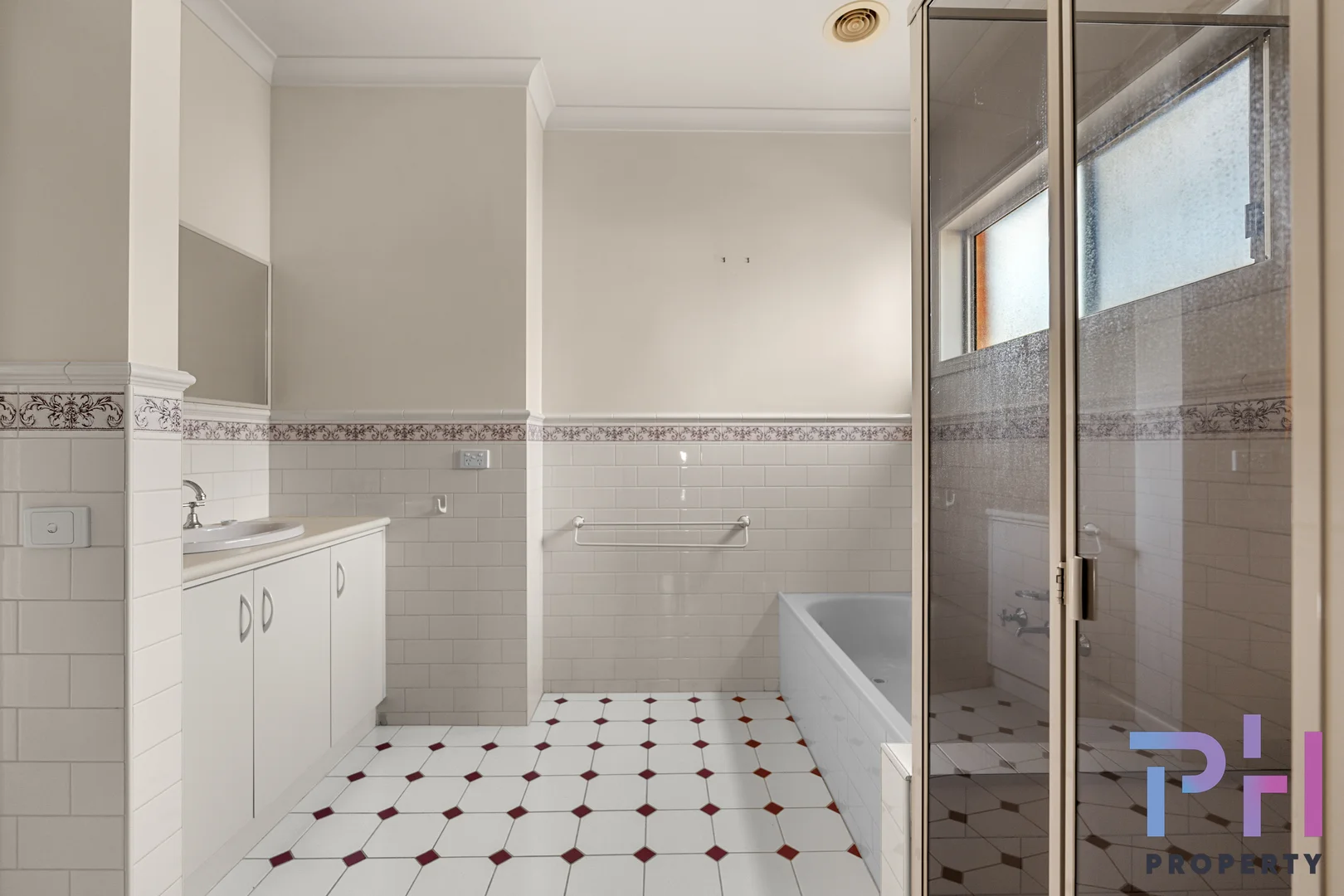 Additional image 5 of 15B Somerville Street, Flora Hill VIC 3550