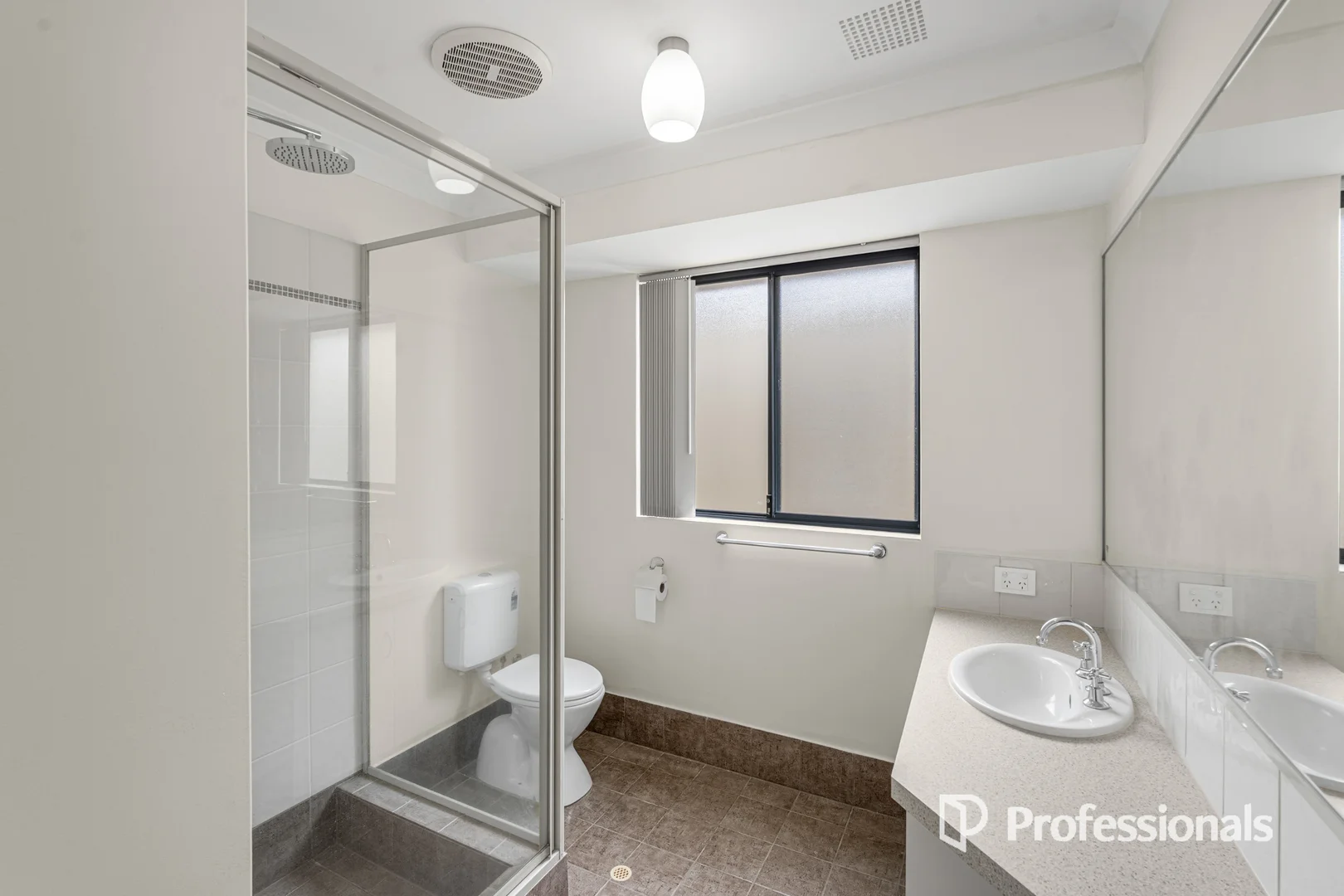 Additional image 16 of 25C Ravenswood Drive, Nollamara WA 6061