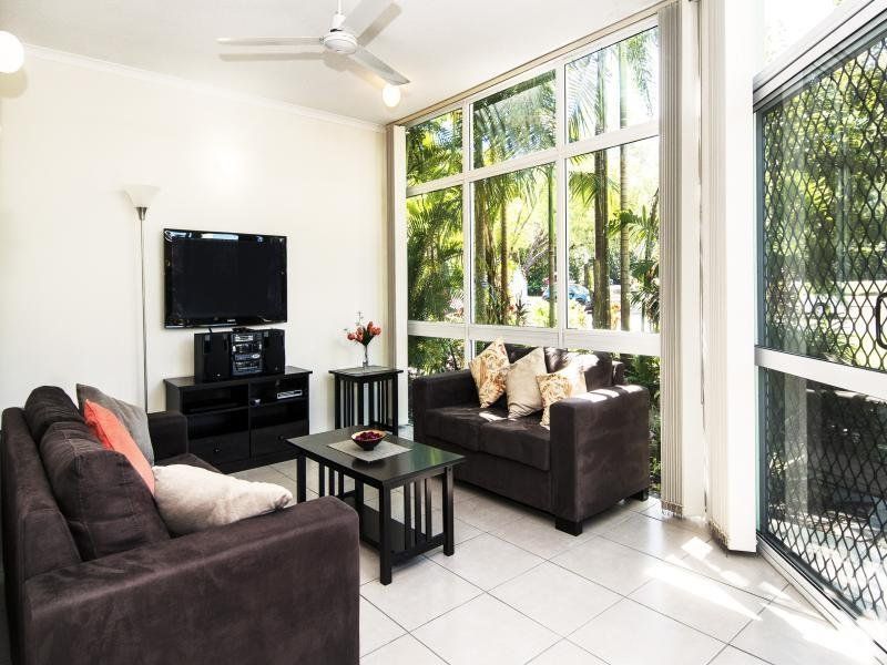 2/119 Davidson Street, PORT DOUGLAS QLD 4877, Image 1