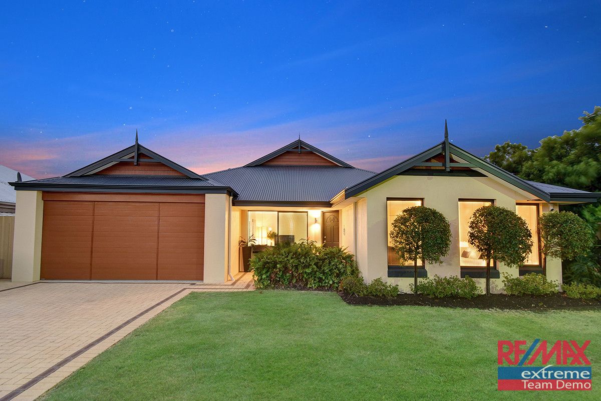 33 Champaigne Drive, Tapping WA 6065, Image 0