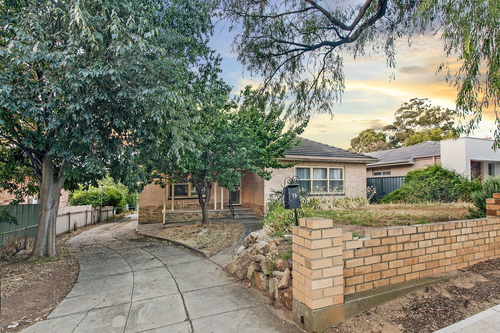 16 Darlington Street, Enfield SA 5085, Image 0