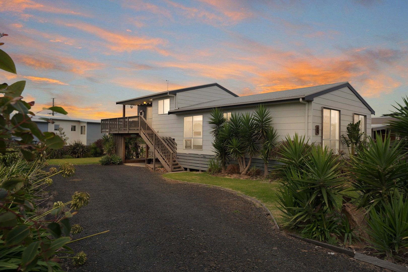 6 Bayview Avenue, Surf Beach VIC 3922, Image 0