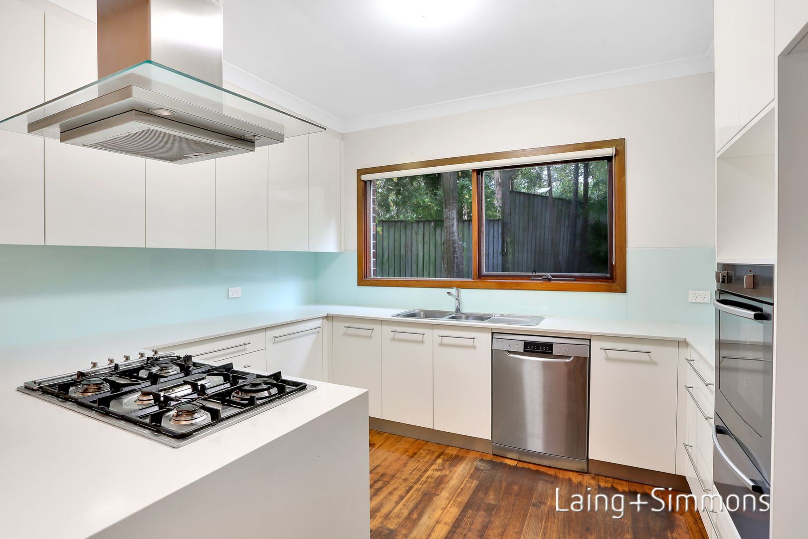 98 Shepherds Drive, Cherrybrook NSW 2126, Image 2