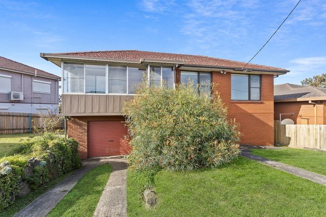 Picture of 5 Weringa Avenue, LAKE HEIGHTS NSW 2502