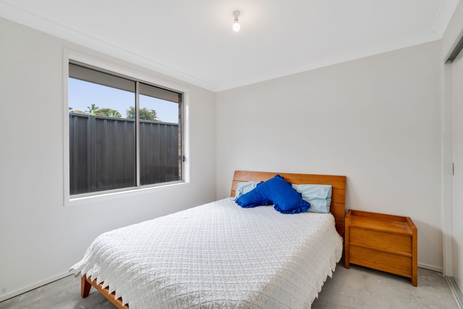 14 Barclay Avenue, Mannering Park NSW 2259, Image 2