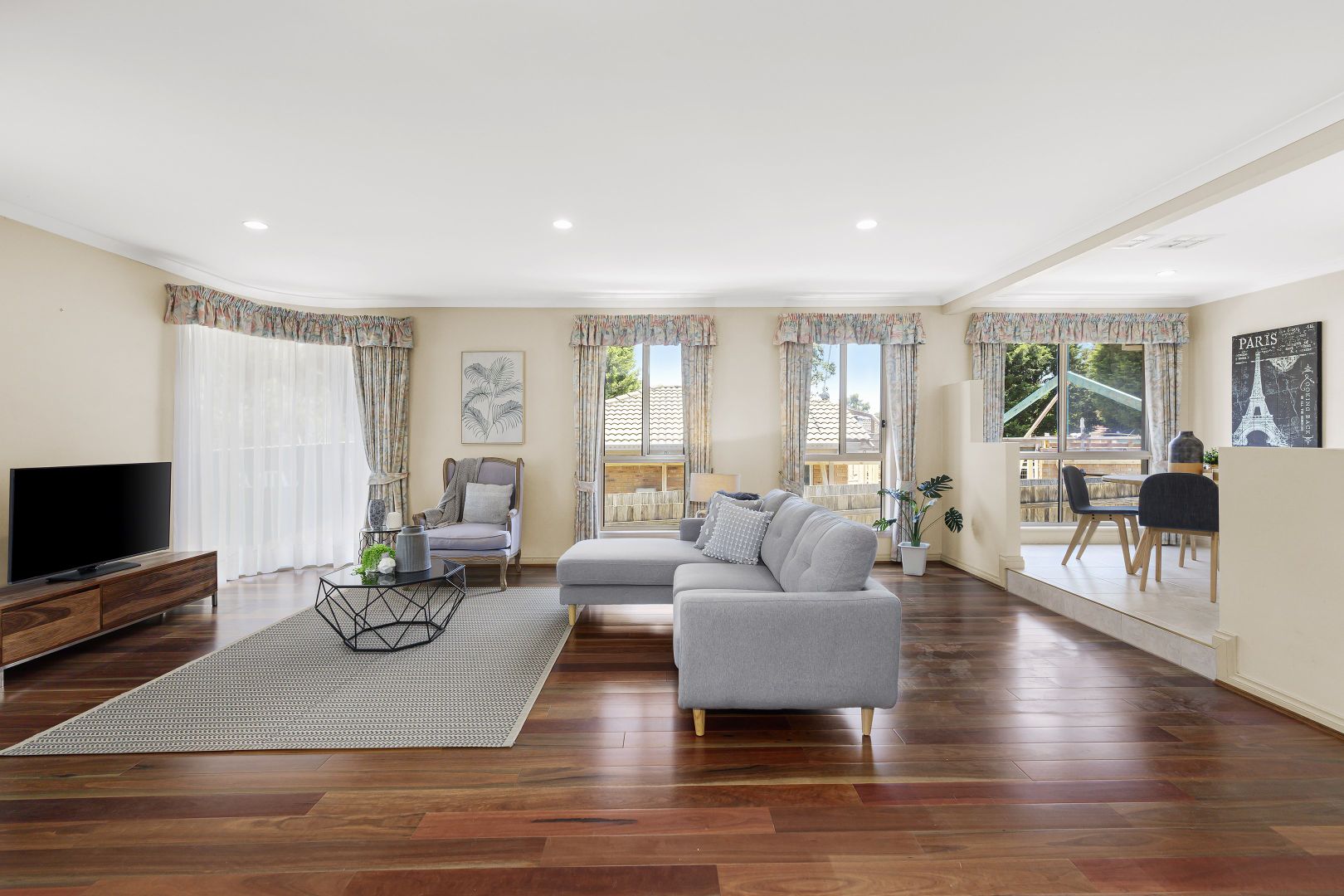 30 Farnham Crescent, Mill Park VIC 3082, Image 1