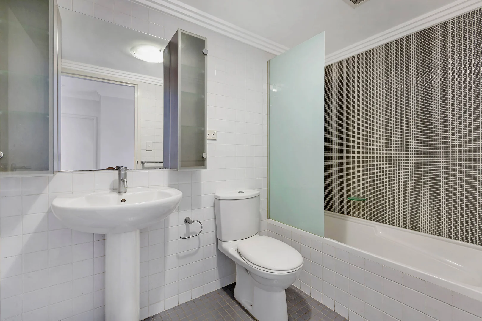 Additional image 6 of 14201/177-219 Mitchell Road, Erskineville NSW 2043