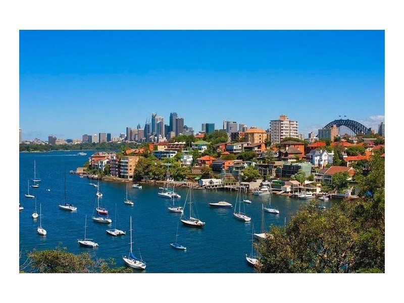 3 bedrooms Apartment / Unit / Flat in 4/84 Milson Road CREMORNE POINT NSW, 2090