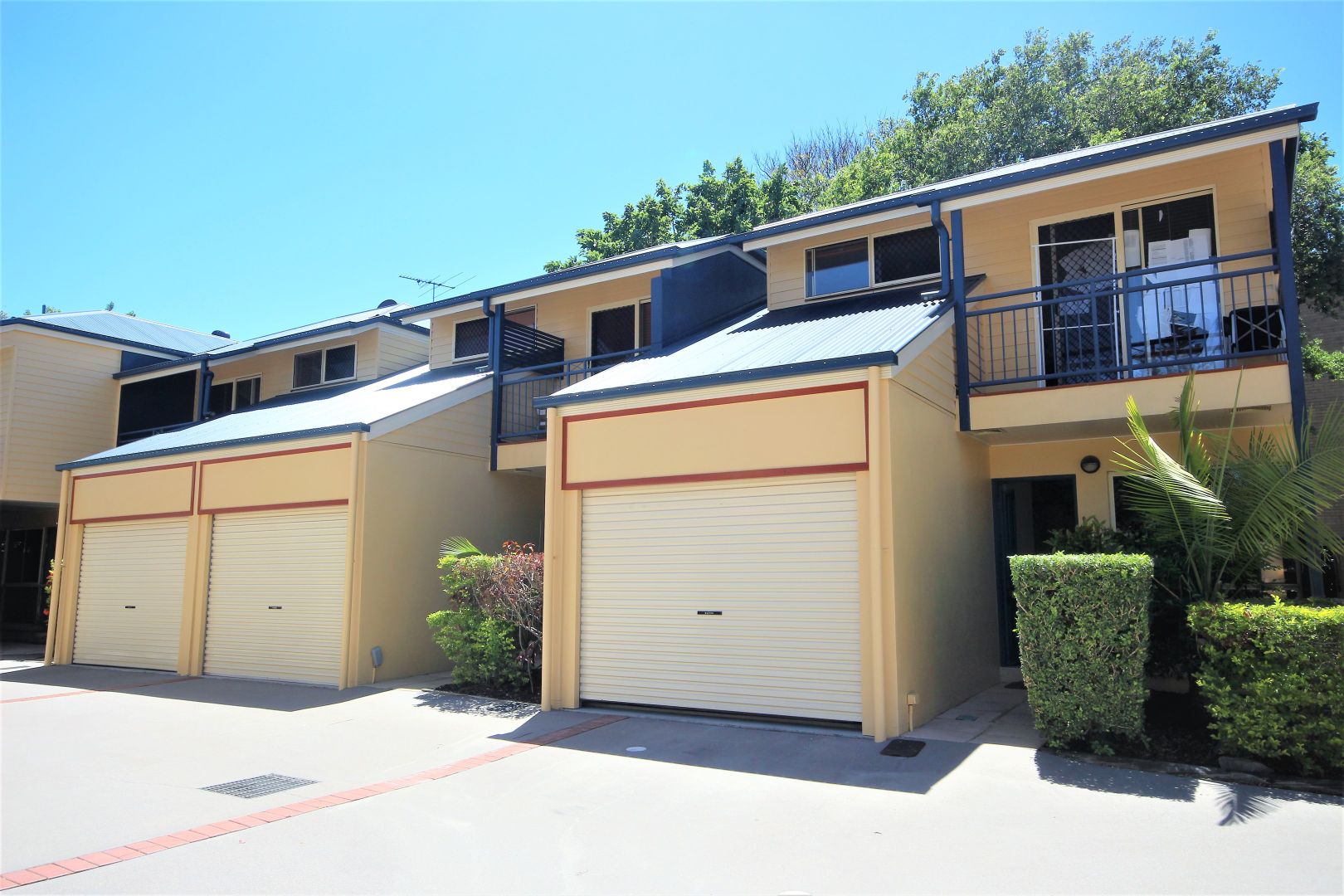 12/24 Brisbane Street, St Lucia Property History & Address Research