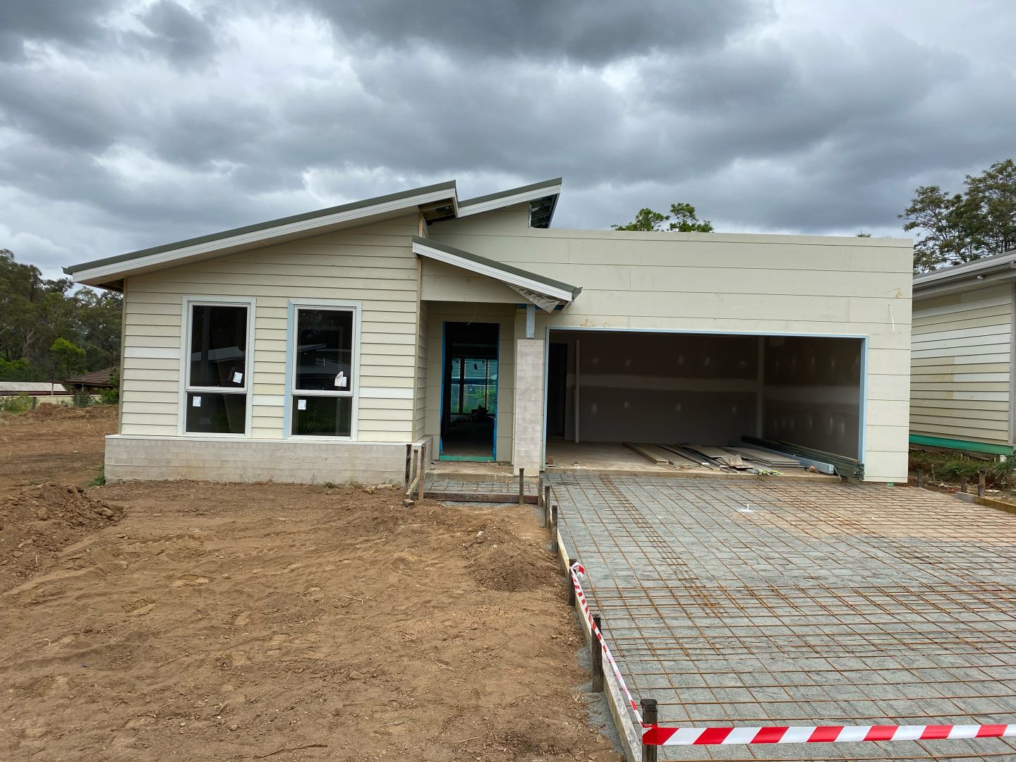 19 Kurrajong Crescent, Tahmoor Property History & Address Research