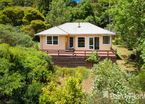 26 Charman Avenue, Emerald VIC 3782