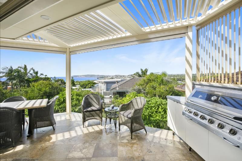 4 bedrooms House in Headland Road NORTH CURL CURL NSW, 2099