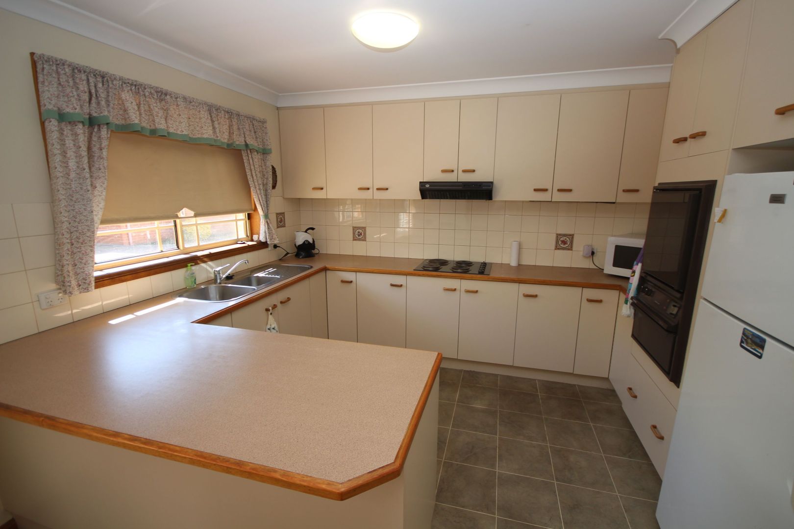 1/212 Gurwood Street, Wagga Wagga NSW 2650, Image 1