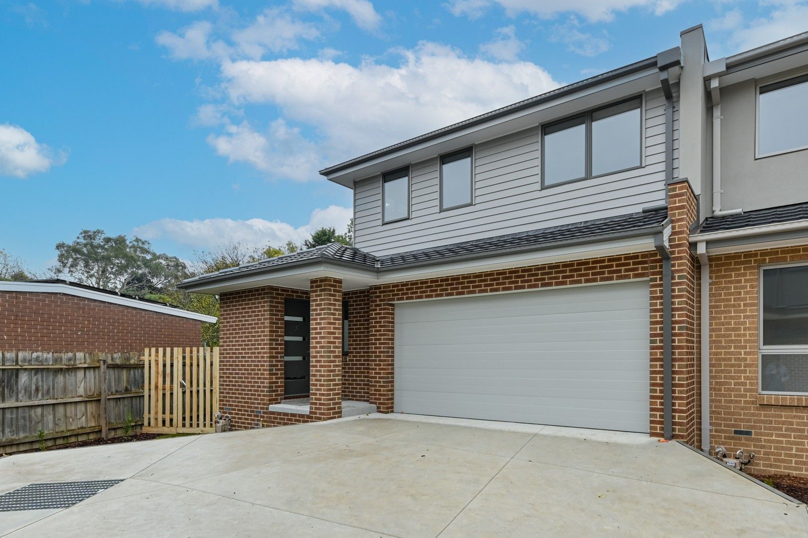 3 bedrooms Townhouse in 3/4 Gretel Court CROYDON VIC, 3136