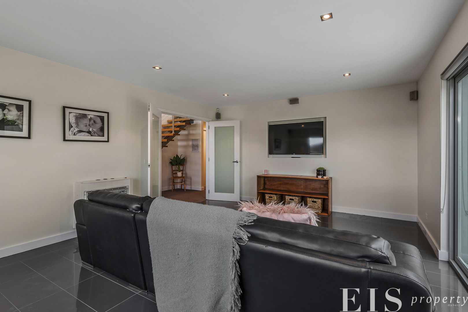 10 Moirunna Rd, Lindisfarne TAS 7015, Image 2