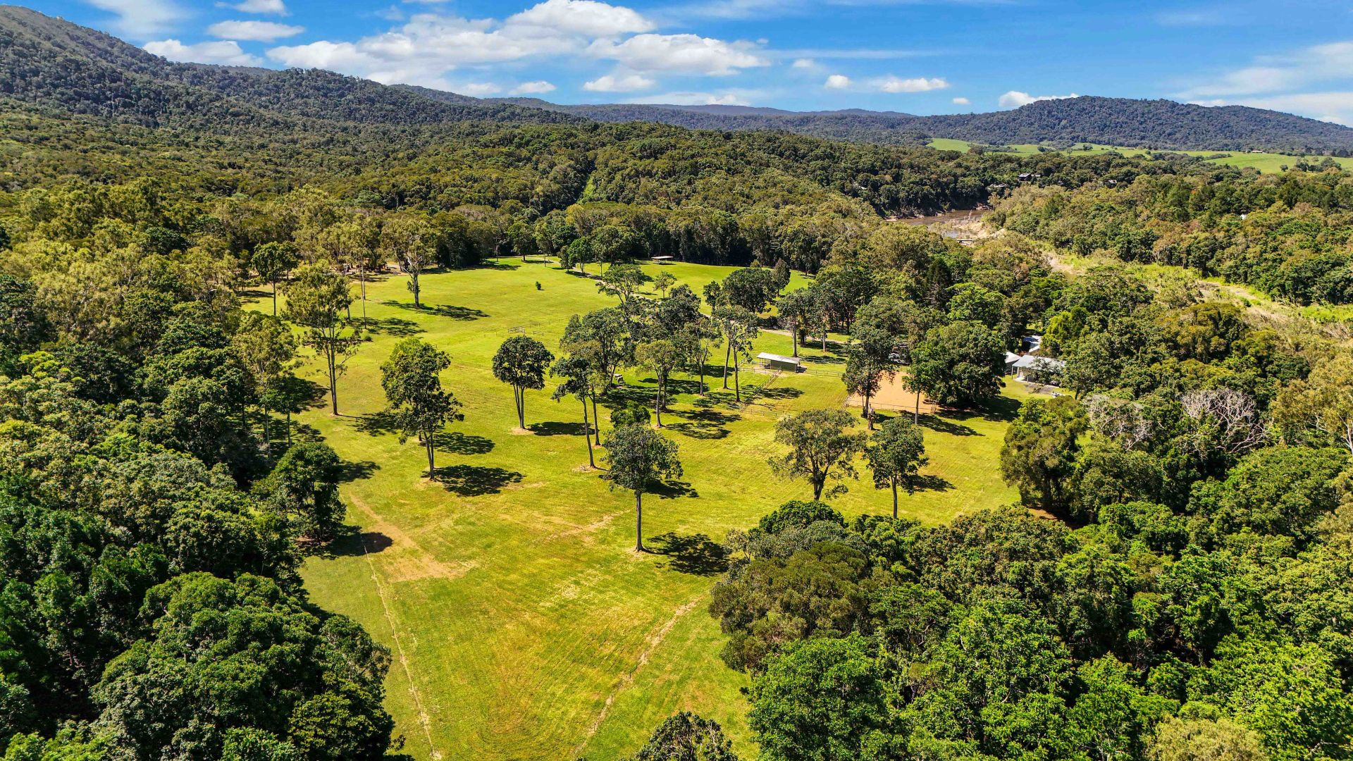 33 Jeffrey Road, Kuranda QLD 4881, Image 2