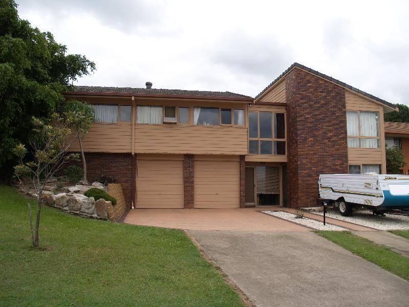 11 Aquarius Drive, Junction Hill Property History & Address Research