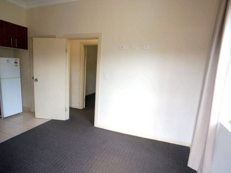 2/138 Coogee Bay Road, Coogee NSW 2034, Image 2