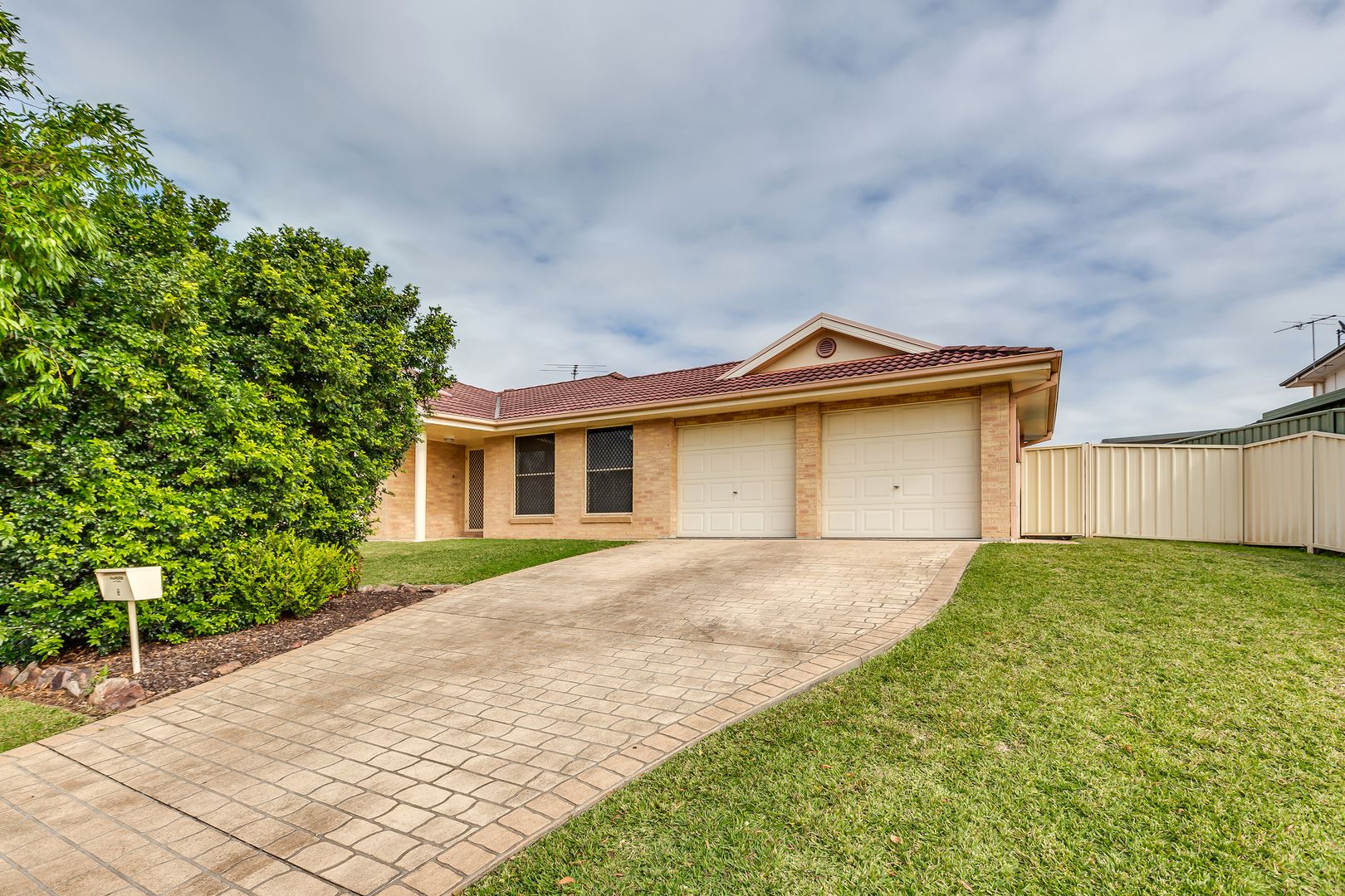 8 Featherwood Place, Thornton NSW 2322, Image 1