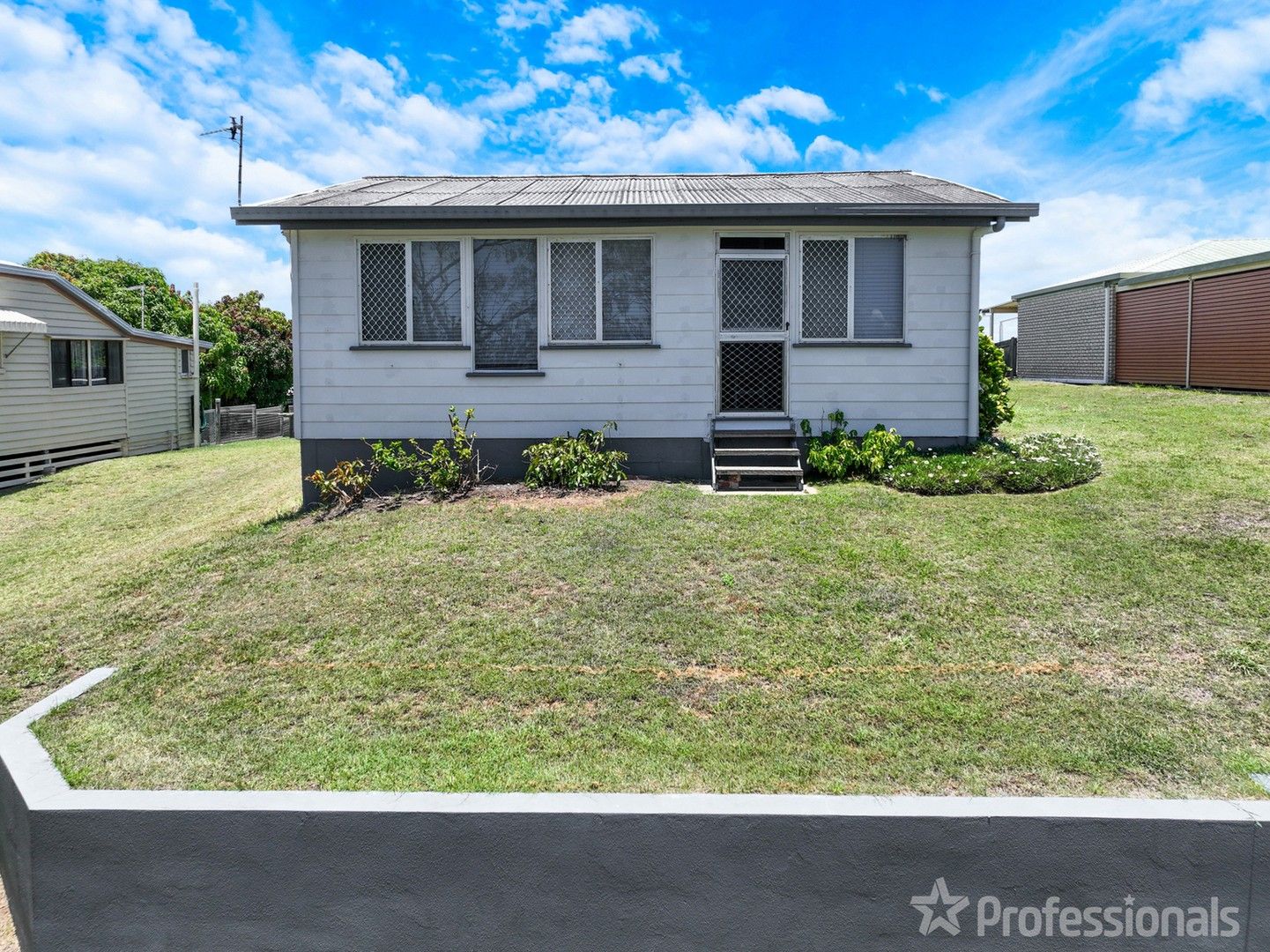 66 Schofield Parade, Keppel Sands QLD 4702, Image 1