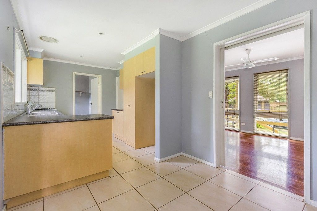 2 Chelsea Court, Wantirna VIC 3152, Image 2