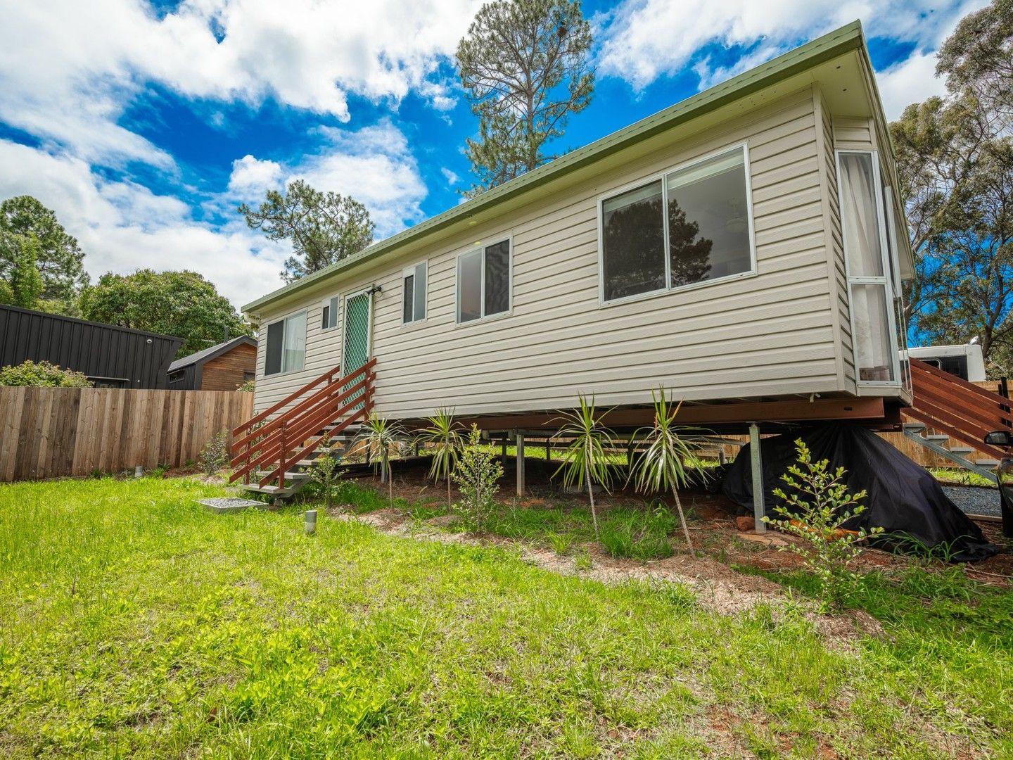 2 bedrooms House in 13 Anne St RUSSELL ISLAND QLD, 4184