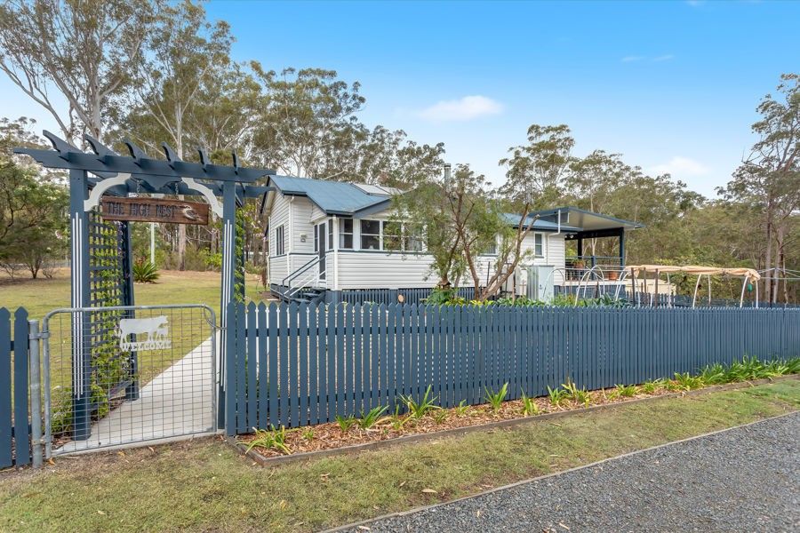 15 Pinnell Road, Crows Nest QLD 4355, Image 2