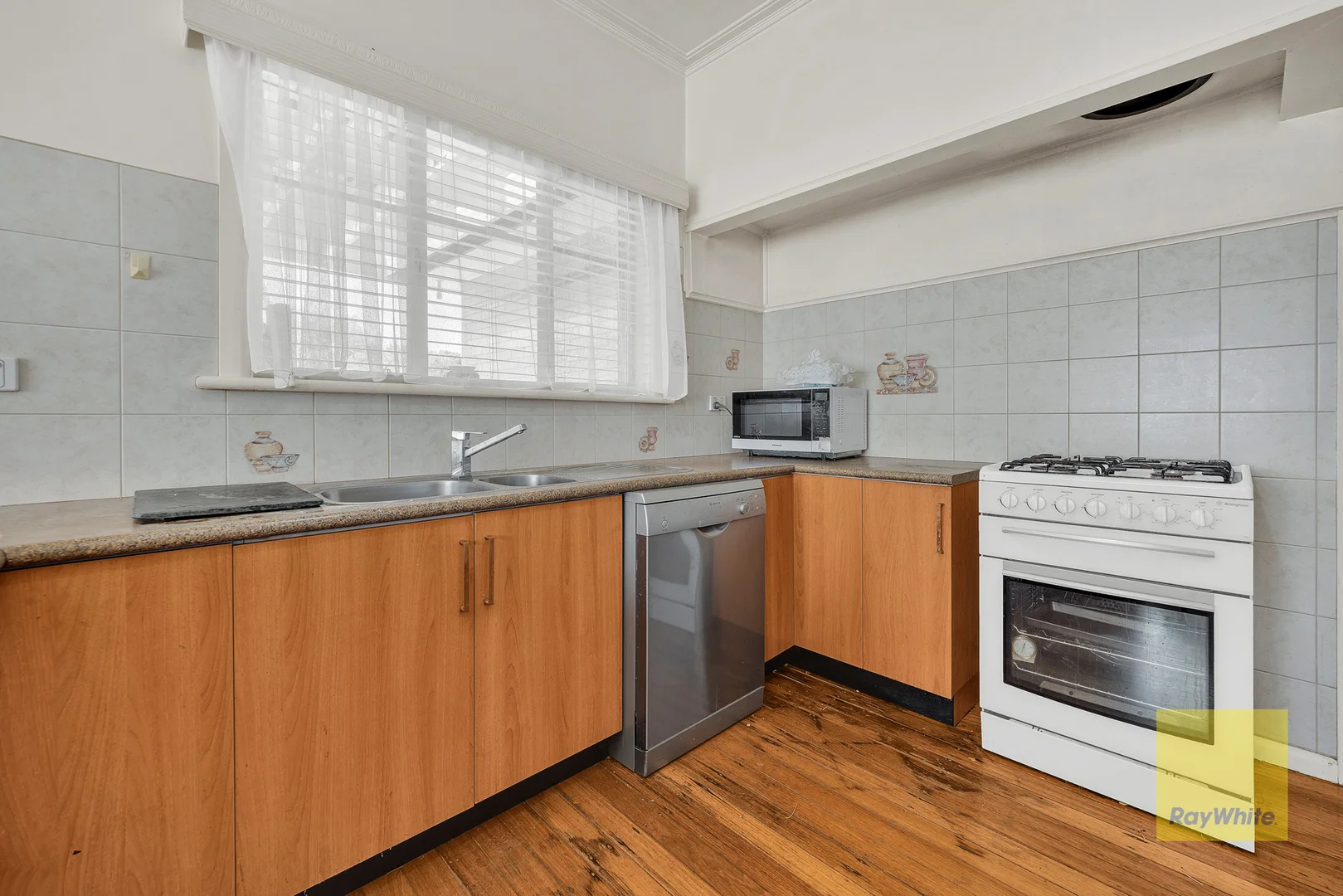 Additional image 10 of 6 Elizabeth Street, St Albans VIC 3021