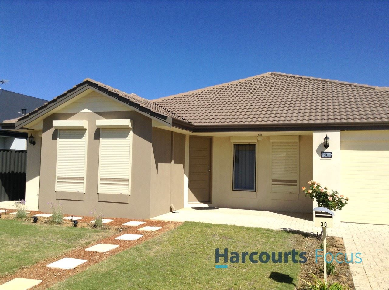 4 bedrooms House in 30 Mercury Terrace BYFORD WA, 6122