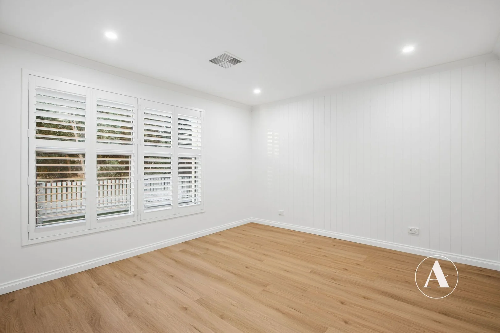 Additional image 19 of 4 Oaklawn Street, Hilbert WA 6112