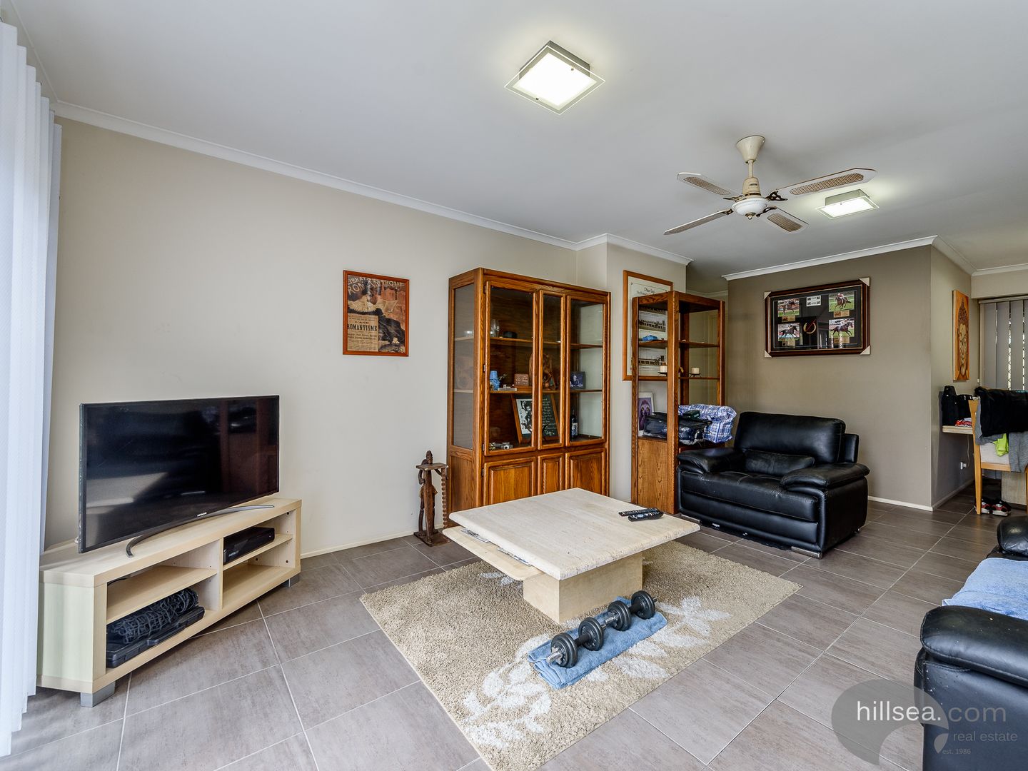 2/11 Vine Court, Oxenford QLD 4210, Image 2