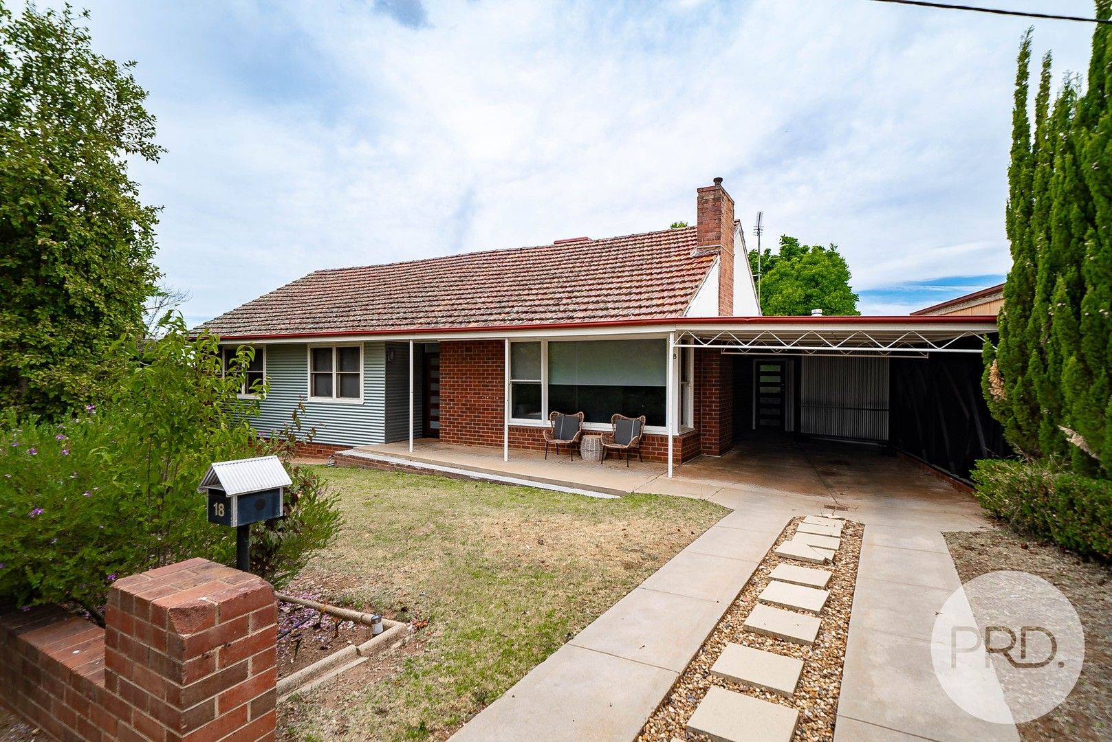 3 bedrooms House in 18 Marconi Street KOORINGAL NSW, 2650
