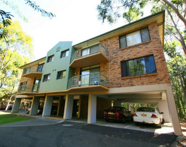 2/6-12 Hindmarsh Avenue, North Wollongong NSW 2500