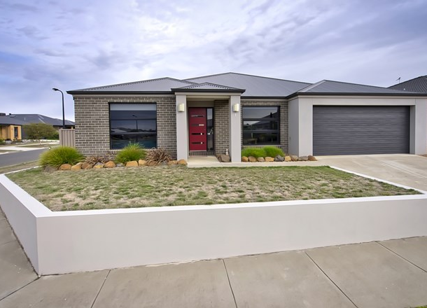 1 Duchess Drive, Winter Valley VIC 3358