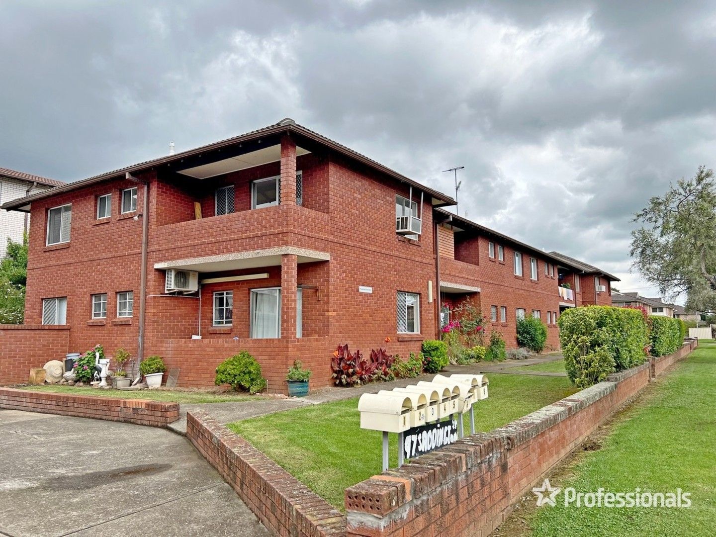 2 bedrooms Apartment / Unit / Flat in 3/97 Saddington Street ST MARYS NSW, 2760