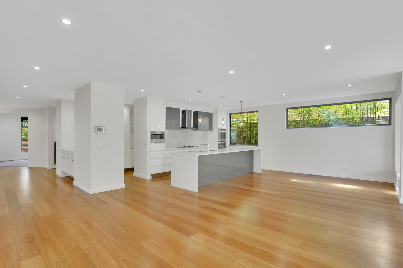 8 St Aubin Street, Beaumaris VIC 3193, Image 1