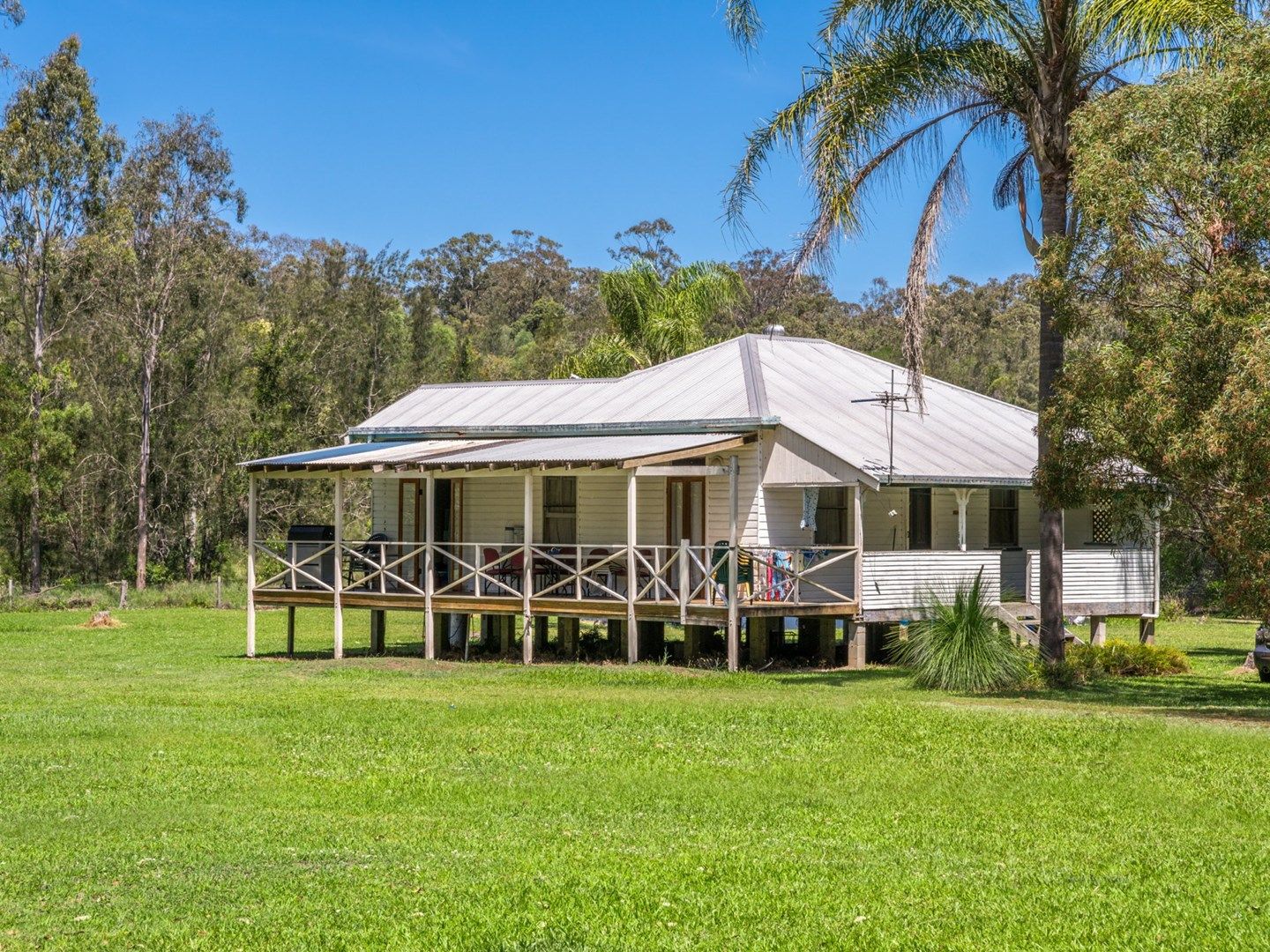 923 Swan Bay New Italy Road, New Italy Property History & Address