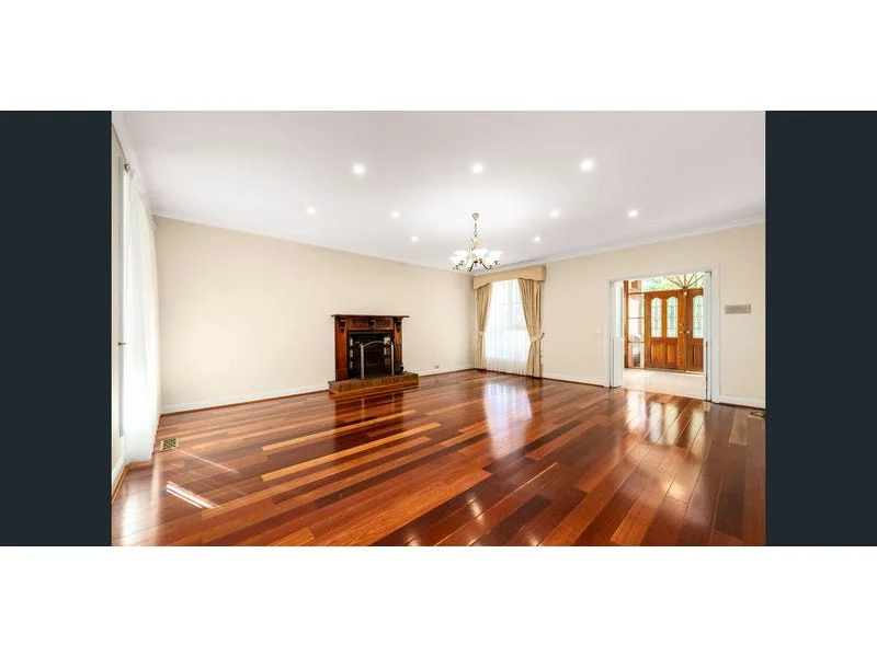 Additional image 3 of 38 Bartram Rise, Viewbank VIC 3084