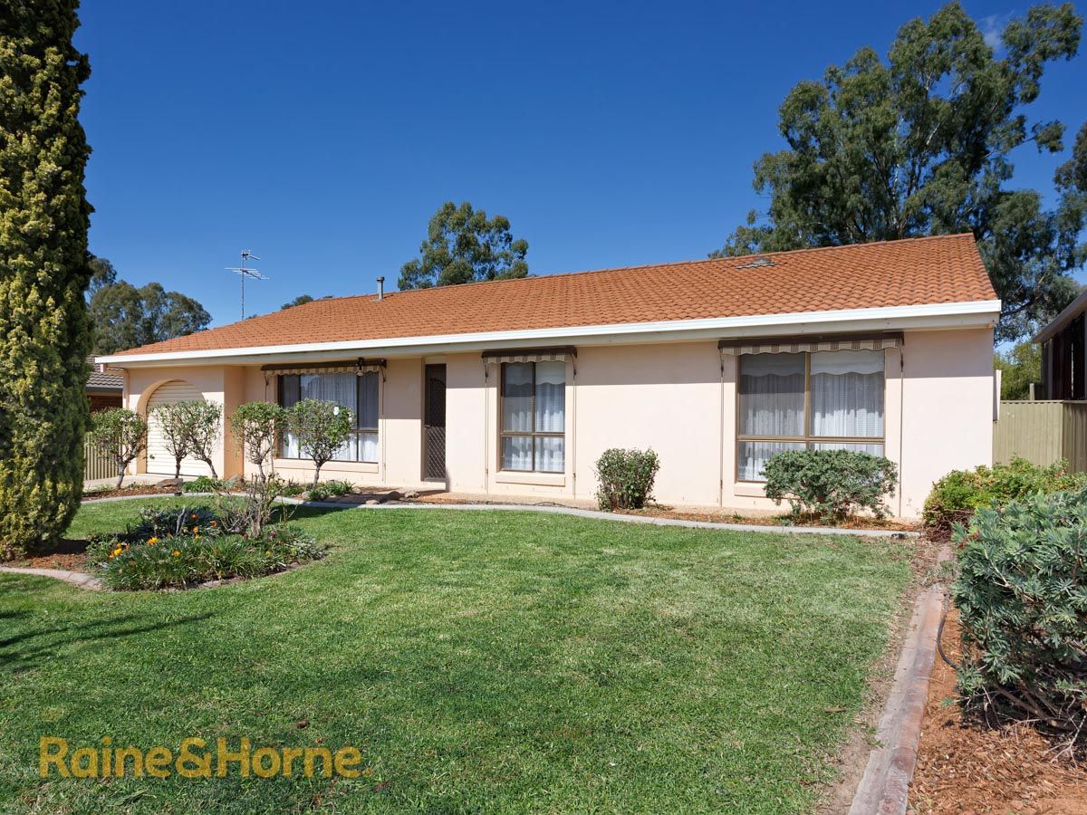 6 Doman Street, Estella NSW 2650, Image 0