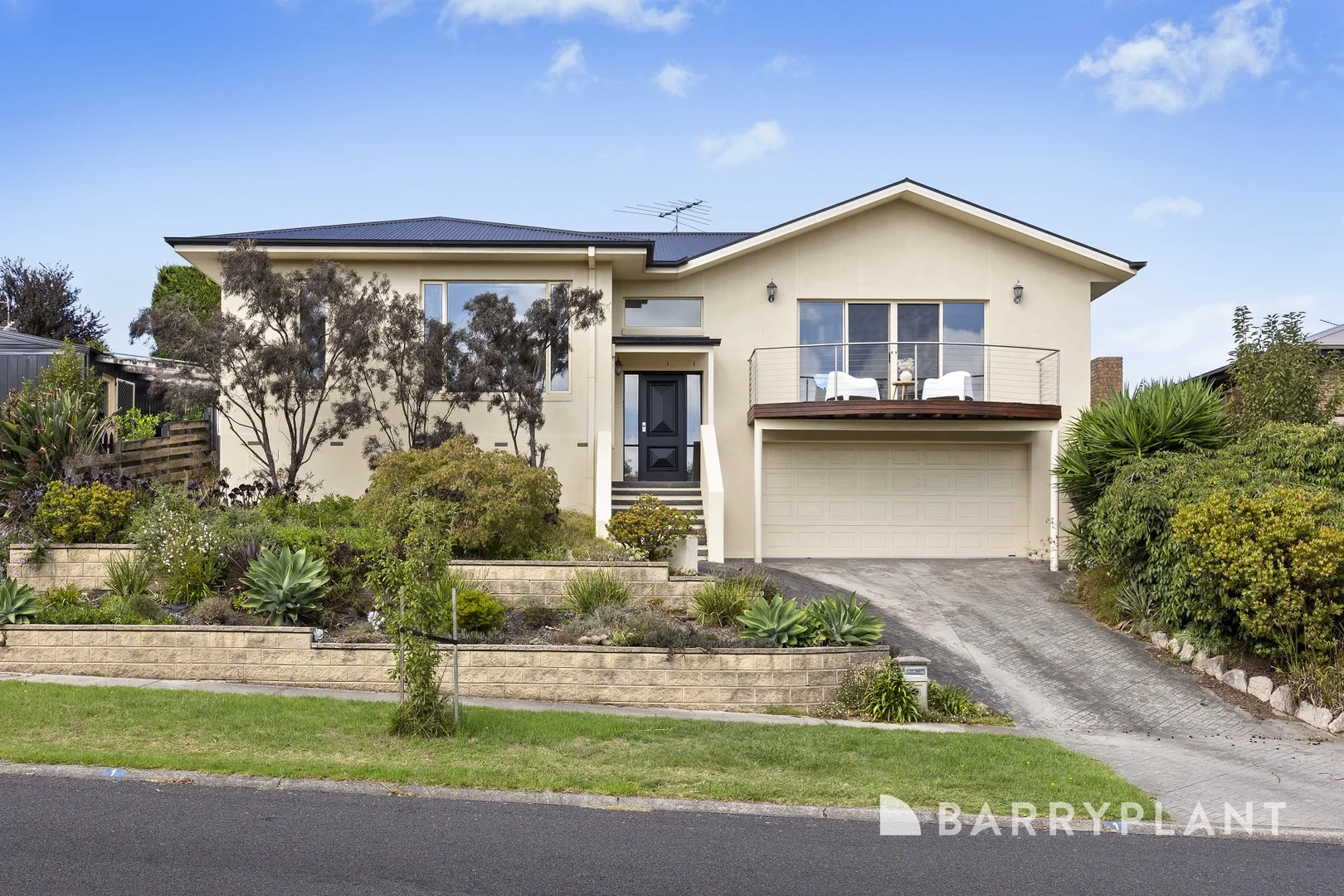 1 Valley View Parade, Korumburra VIC 3950